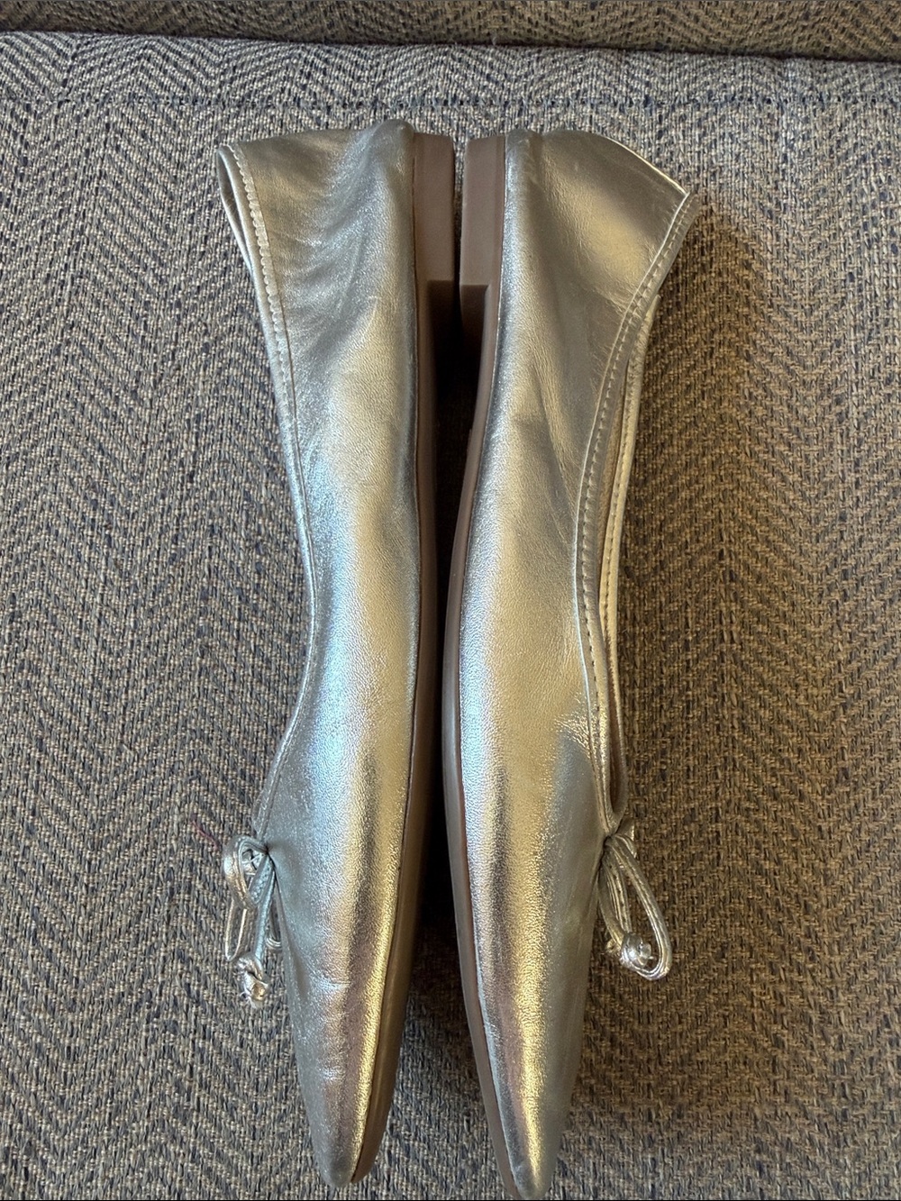 SCHUTZ ARISSA SILVER LEATHER BALLET FLAT SIZE: 9B - Picture 9 of 12